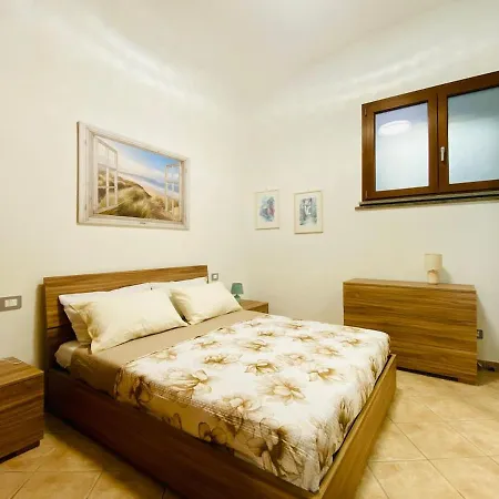 Apartment Appartamento-la Perla Nel Borgo